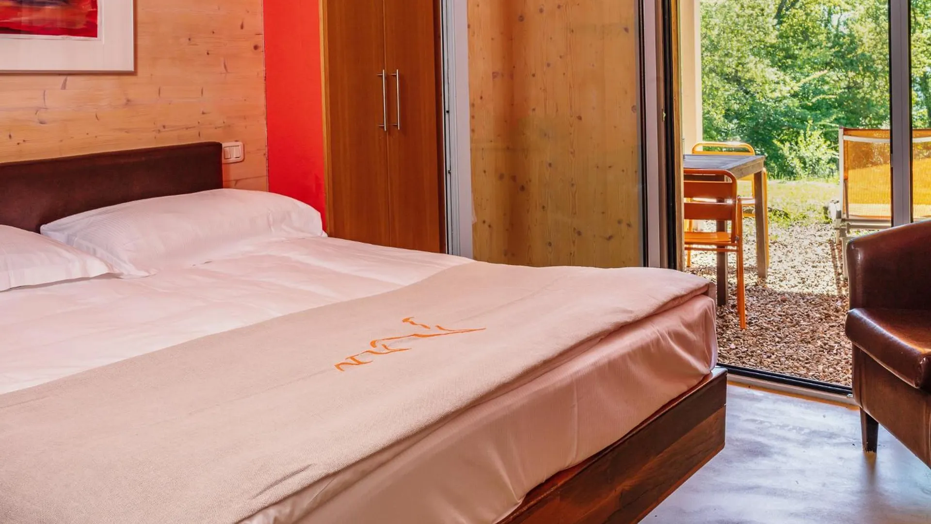 Farm stay Valdonica Winery Fine Dine & Wine Hotel Sassofortino