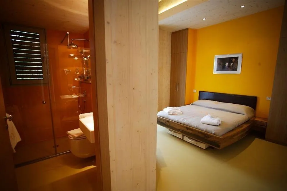 Valdonica Winery Fine Dine & Wine Hotel Sassofortino Italy