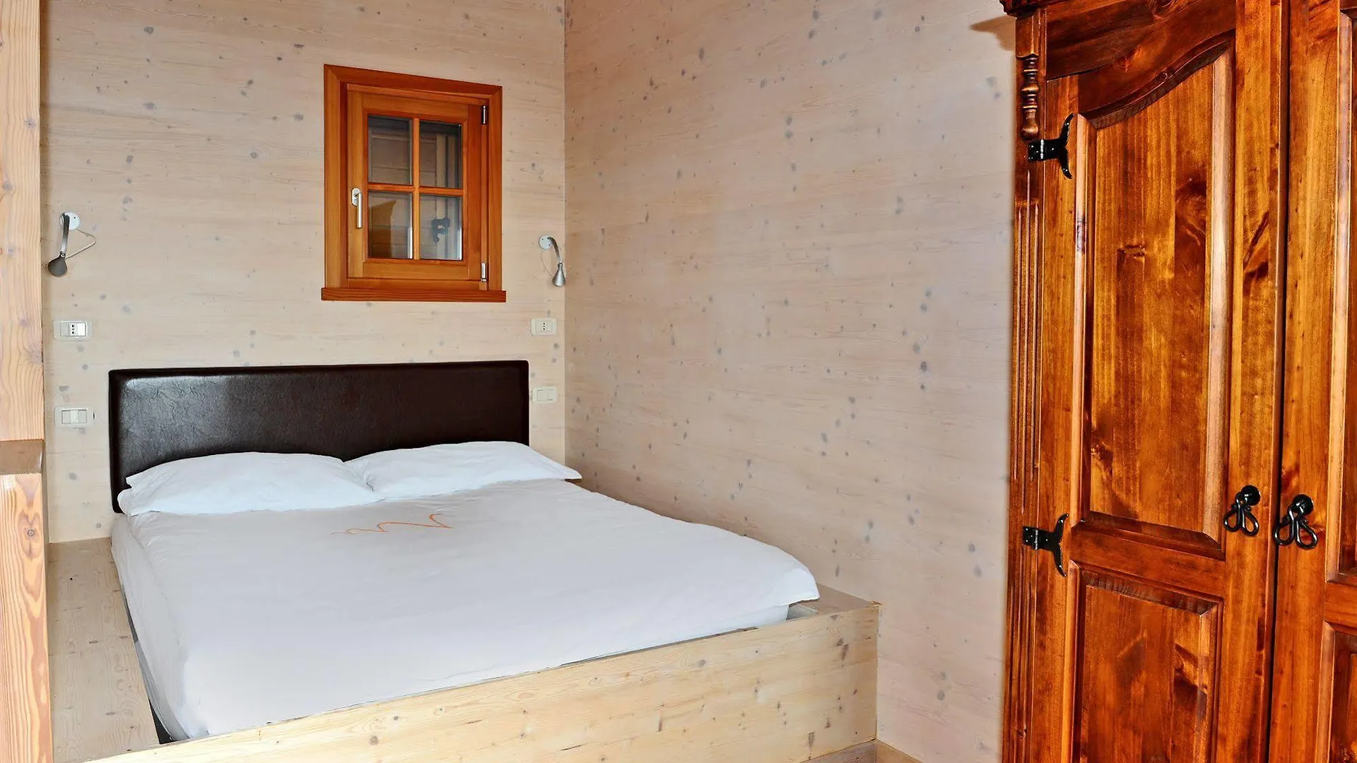 Farm stay Valdonica Winery Fine Dine & Wine Hotel Sassofortino Italy