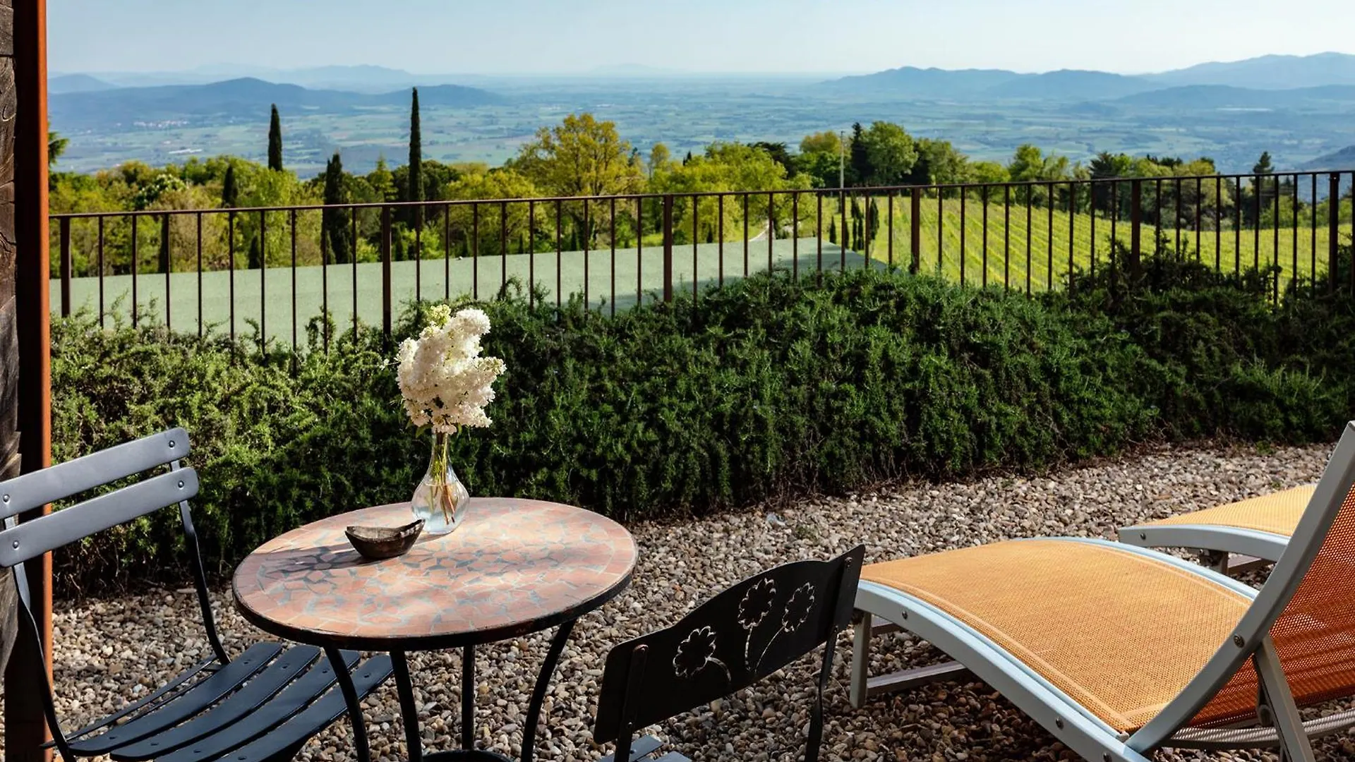 Valdonica Winery Fine Dine & Wine Hotel Sassofortino Italie